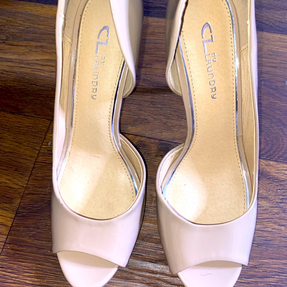CL by Laundry Tan Open Toe Heel